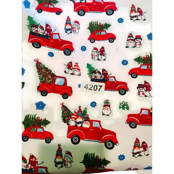 LOT OF 5 Womens Printed Scrub Top Short Sleeve Medium Holiday Workwear Medical - Picture 7 of 13